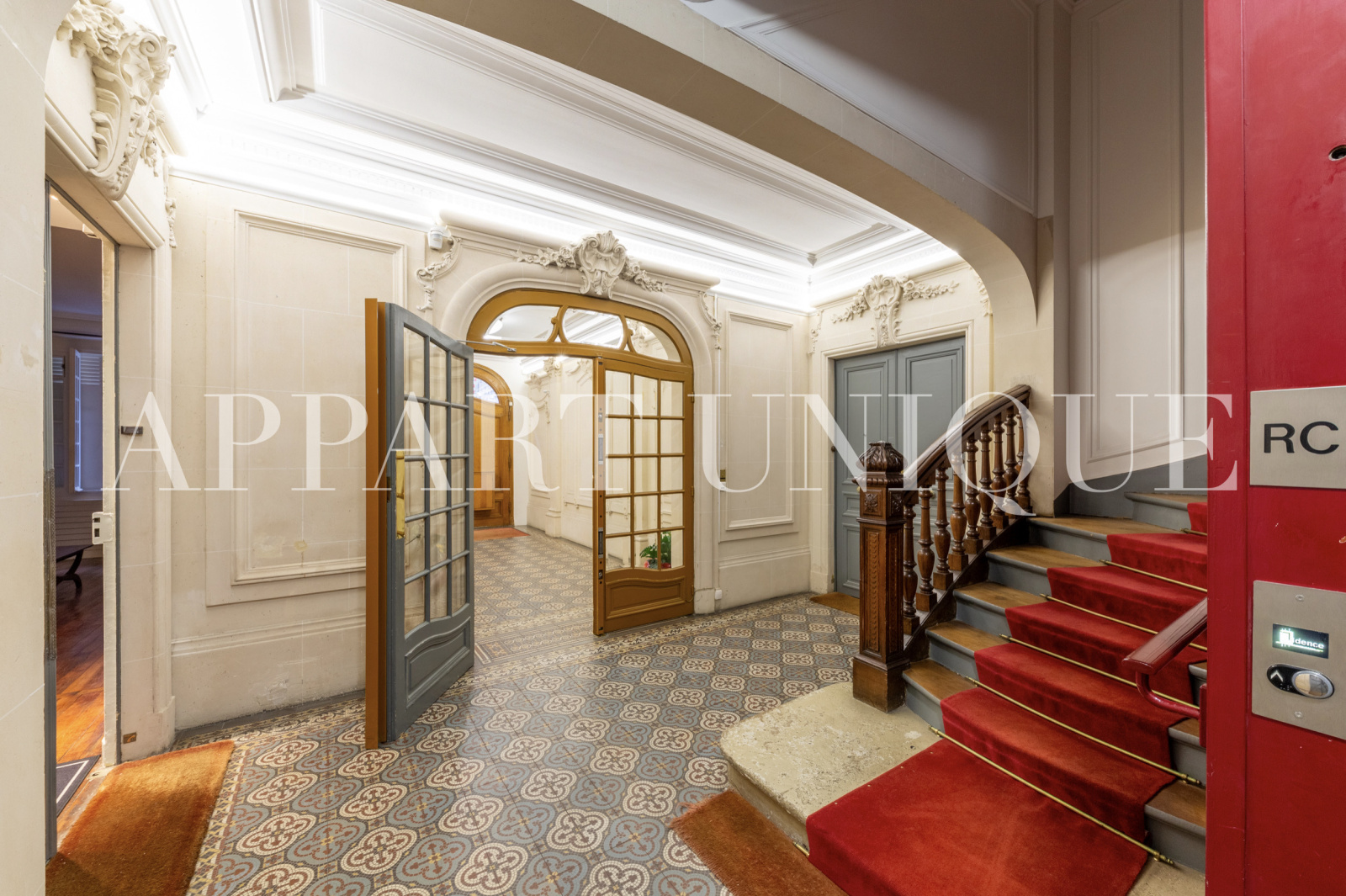 Image_, Studio, Paris, ref :2026-709